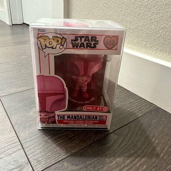 Funko Pop 498 The Mandalorian Target Exclusive Brand New - Picture 1 of 4